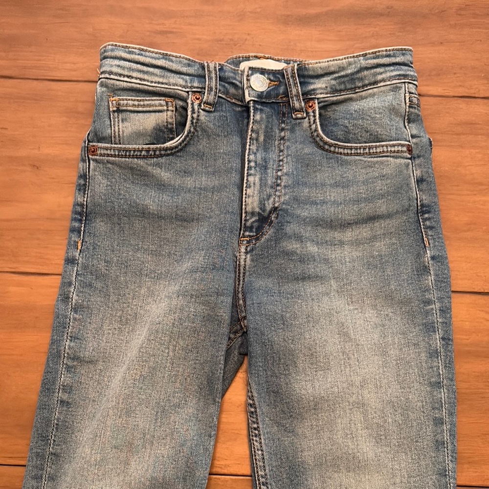 Zara Classic Blue Denim Jeans
